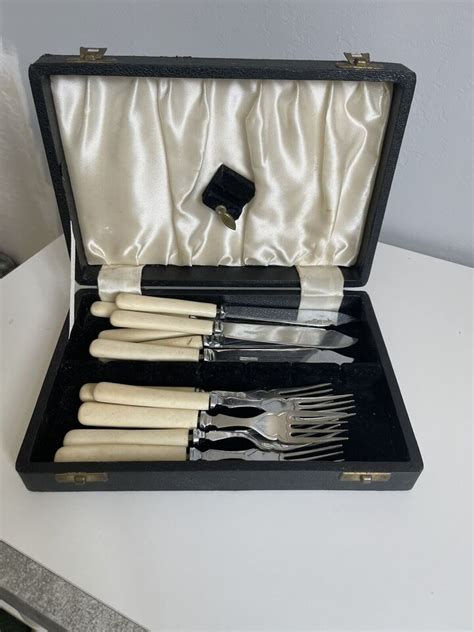 Vintage Boxed Epns Fish Knife And Fork Set Knives And Forks