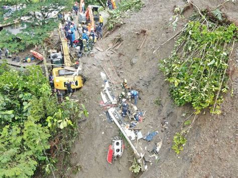 Derrumbe En Colombia Deja Al Menos Muertos Al D A Noticias