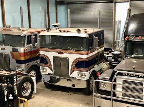 Pin By Mark Maida On Peterbilt Cabover Vintage Trucks Mack Trucks