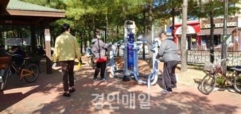 인천 연수구 옥련2동 주민자치회와 코로나19 예방 합동방역 실시 경인매일 세력에 타협하지 않는 신문