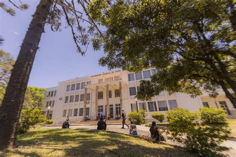 Uepg Orienta Mil Candidatos Sobre Provas Do Vestibular Neste