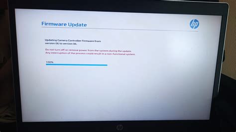 SCREEN STUCK AT FIRMWARE UPDATE SINCE LAST NIGHT. IT DOESN'T TURN OFF