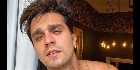 Foto Luan Santana Flagrado Namorada Nova Purepeople