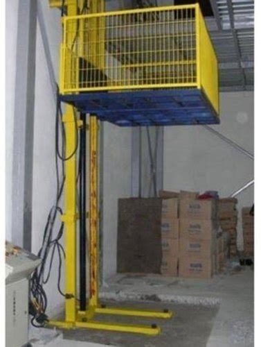 Hydraulic Industrial Goods Lift Max Capacity 20 Ton Capacity 10 Ton