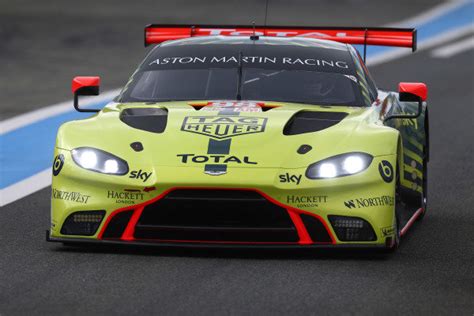 28344 Aston Martin Racing Images