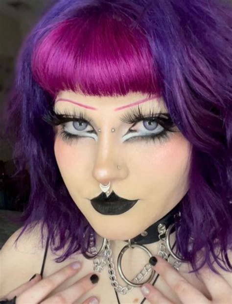 Classic Purple Goth Makeup Looks 25 Goth Makeup Looks To Explore The