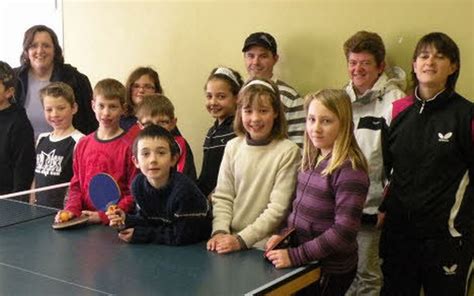 École Saint Joseph Initiation au tennis de table Le Télégramme