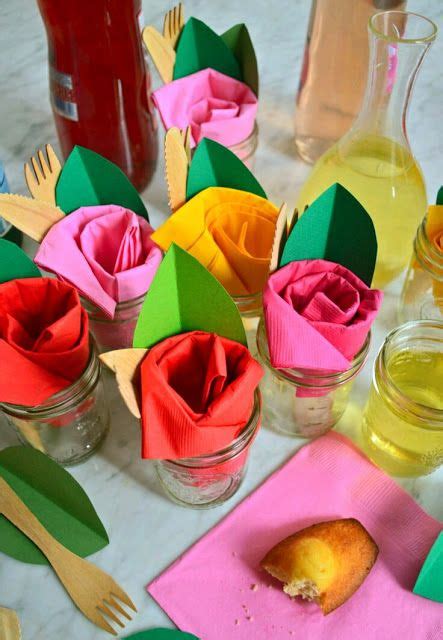 más y más manualidades Crea bellas decoraciones de fiesta usando