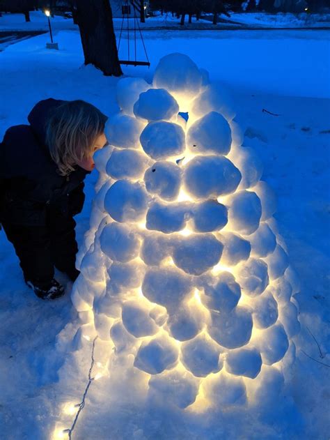 Snölykta A Swedish Snow Lantern Raising Hooks How to make snow