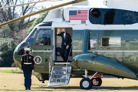 I Primi Giorni Di Joe Biden Alla Casa Bianca Le Foto Formiche Net