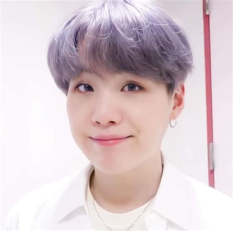 Pin De Lyudmila Chick En Min Yoongi