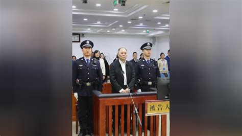 中信银行原行长孙德顺被判死缓！受贿从不收现金认为太低端腾讯新闻