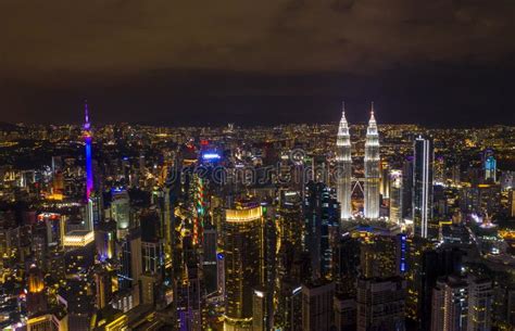 Kl Night Skyline With Genting Background