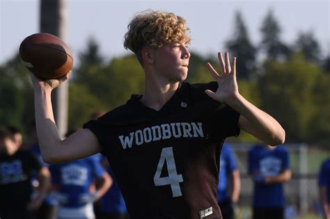 Woodburn Bulldogs prepare for 2019 high school football season: Photos ...