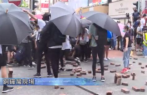 暴徒銅鑼灣掟磚堵路並縱火 市民促嚴懲 香港文匯網