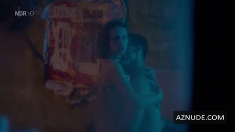 VALERIE STOLL Nude AZNude