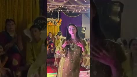 Viral Mera Dil Ya Pukary Aja Viral Pakistani Girl Wedding Dance