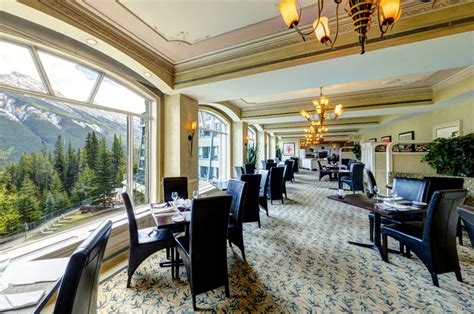 The Rimrock Resort Hotel | Luxury Hotel in Alberta Canada