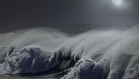 The Effects of the Moon Phases on Ocean Tides | Sciencing