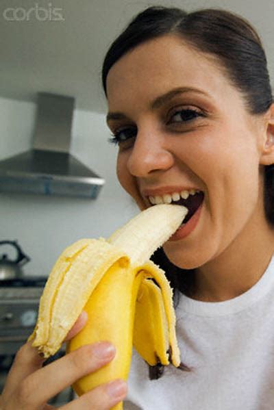 Girls Eating Bananas Gallery Ebaums World