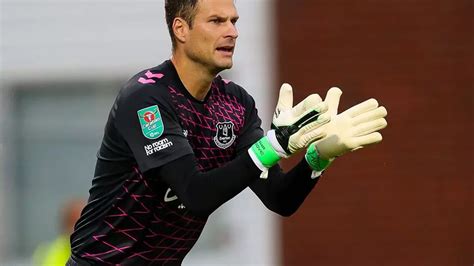 Qpr Sign Asmir Begovic On Free Transfer Soccer