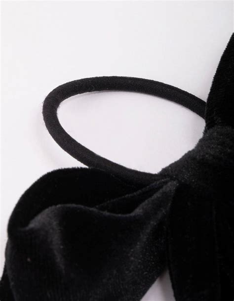 Large Black Velvet Bow Hair Tie - Lovisa