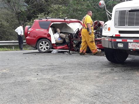 Sube A Cinco La Cifra De Fallecidos En Accidente En Quepos La Teja