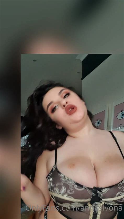 Chubby Anna Sivona Annasivona BBW Page 21