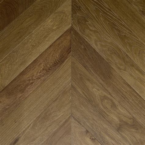 Parquet Point De Hongrie Ch Ne Massif Teinte Brune X Mm