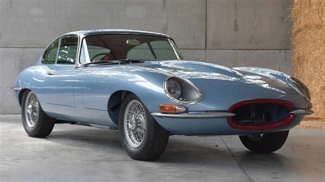 Jaguar E Type Restaurado Depois De 40 Anos Perdido” Auto Drive