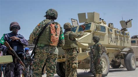 Somalia Viele Tote Und Verletzte Bei Anschlag In Mogadischu