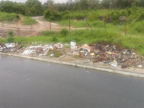 G1 Lixo Acumulado Em Rua De Praia Grande Deixa Moradores Irritados