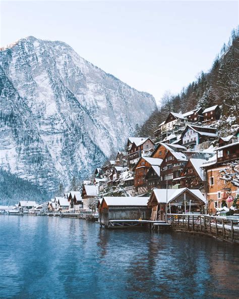 A Winter Fairytale in Hallstatt, Austria - Find Us Lost