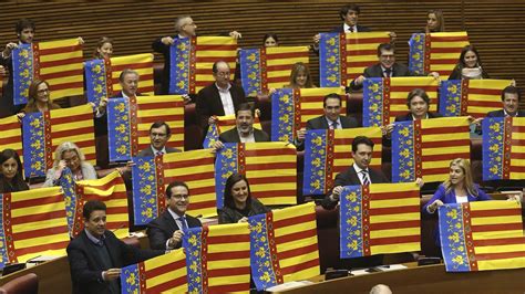 Un Ajuntament Governat Pel Pp Sense Vox El Primer A Fer Classes De