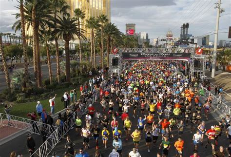 Kenyan overcomes wind to win Las Vegas Marathon - Las Vegas Sun News