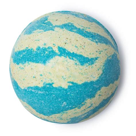 Lush Luxury Pud Bath Bomb Lush Christmas Bath Bombs Popsugar Beauty