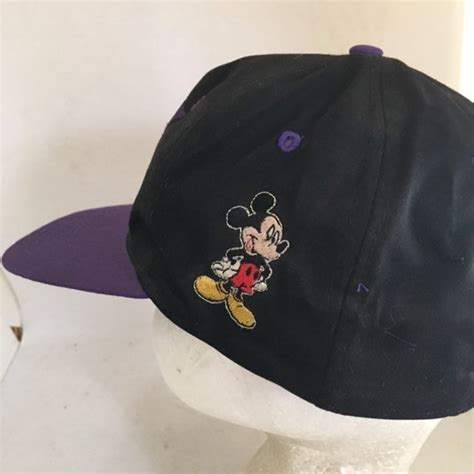 Vintage Mickey Mouse SnapBack Hat Cap 1980s 90s 1990s Gem