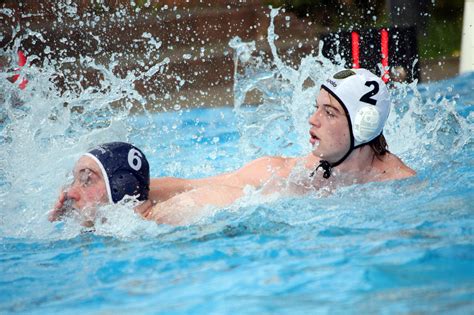 Back Up Team Gewinnt Im Nachbarschaftsduell Amateur Schwimm Club