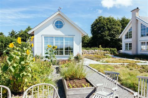 5 Gardening Jobs to do After Your Last Frost Date