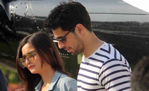 Omg Siddharth Malhotra Confirms His Break Up With Alia Bhatt