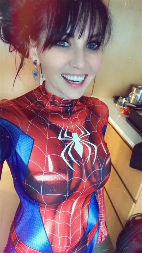 Erica Fett On Twitter Spidey With Curves 🕸 Gvsptvijcj Twitter