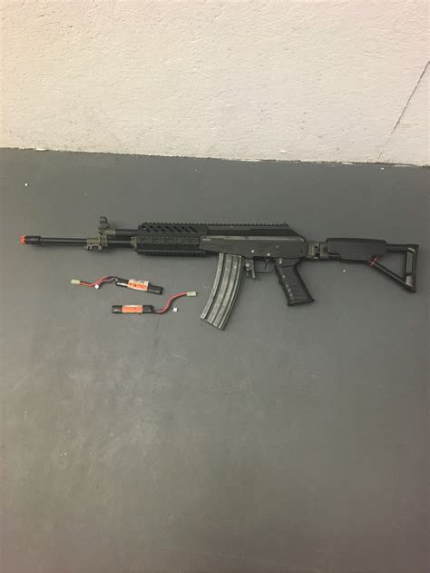 SOLD ICS 96 Galil HopUp Airsoft