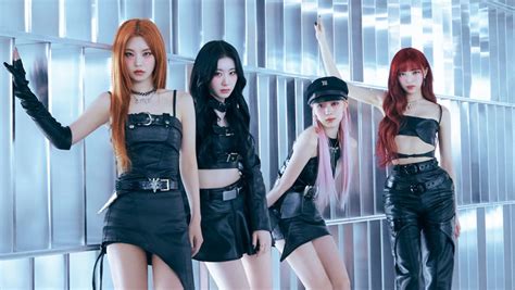 Itzy Drops Highly Anticipated Born To Be Mini Album And Music Video