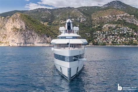 Lady S Yacht • Dan Snyder 180m Superyacht