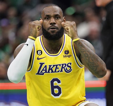 El Mundo Del B Squetbol Se Rinde Ante Lebron James El M Ximo Anotador