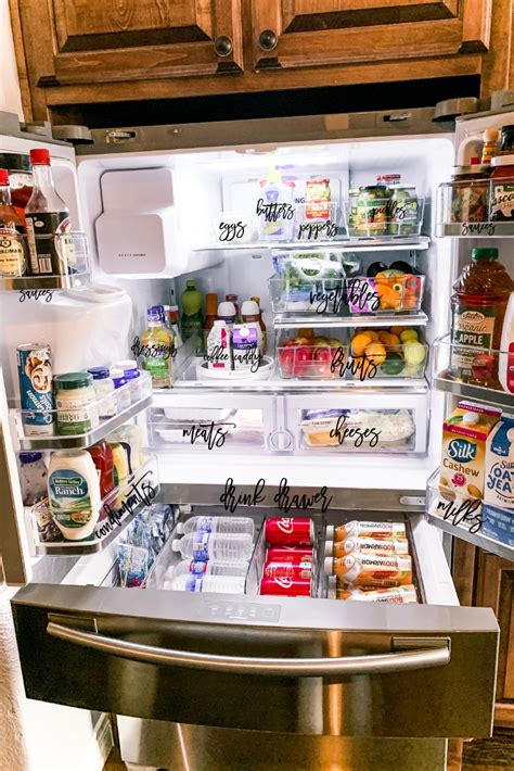 Organize Your Refrigerator In 5 Easy Steps