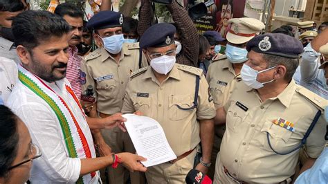 Police Diluted Complaint Against Assam Cm At Kcrs Behest Revanth