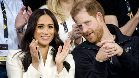 Prinz Harry Und Herzogin Meghan Feiern Mit Den Kindern Den 4th Of July