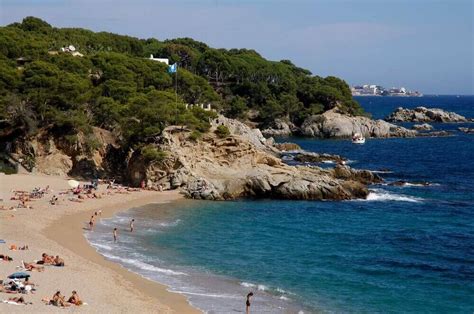 Cala Rovira La Encantadora Playa De Platja D Aro Costa Brava Tour