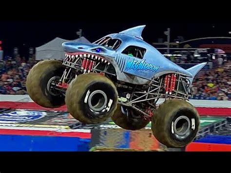 Monster Jam World Finals Freestyle Youtube